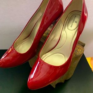 Patent leather red heels Size 8 1/2 medium one one time